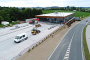 08/07/2020 Výstavba supermarketu BILLA v Nepomuku