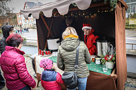 Svařák a losování adventní soutěže 19. 12. 2025